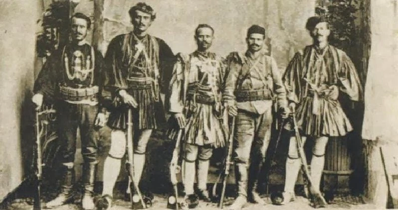 Οι επαναστάσεις στη Μακεδονία με στόχο την ένωση με την Ελλάδα